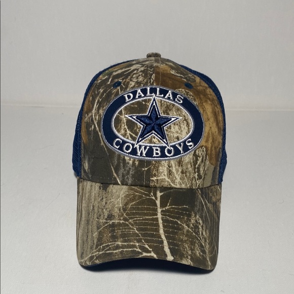 Dallas Cowboys New Era Football Realtree Camo Trucker Mesh Hat O/S Adjustable - Picture 1 of 6